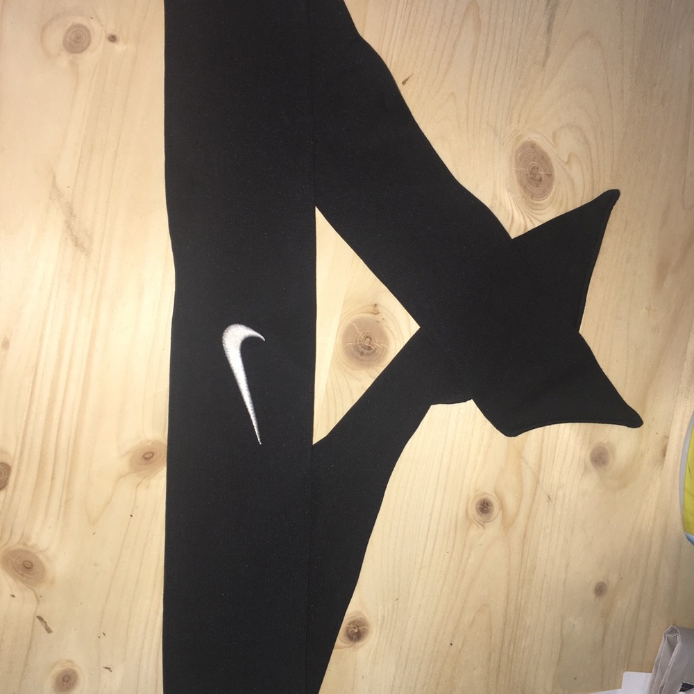 Nike Tie Headband